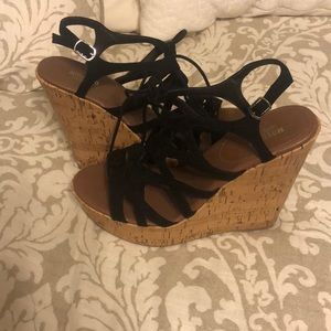 4” wedge sandals